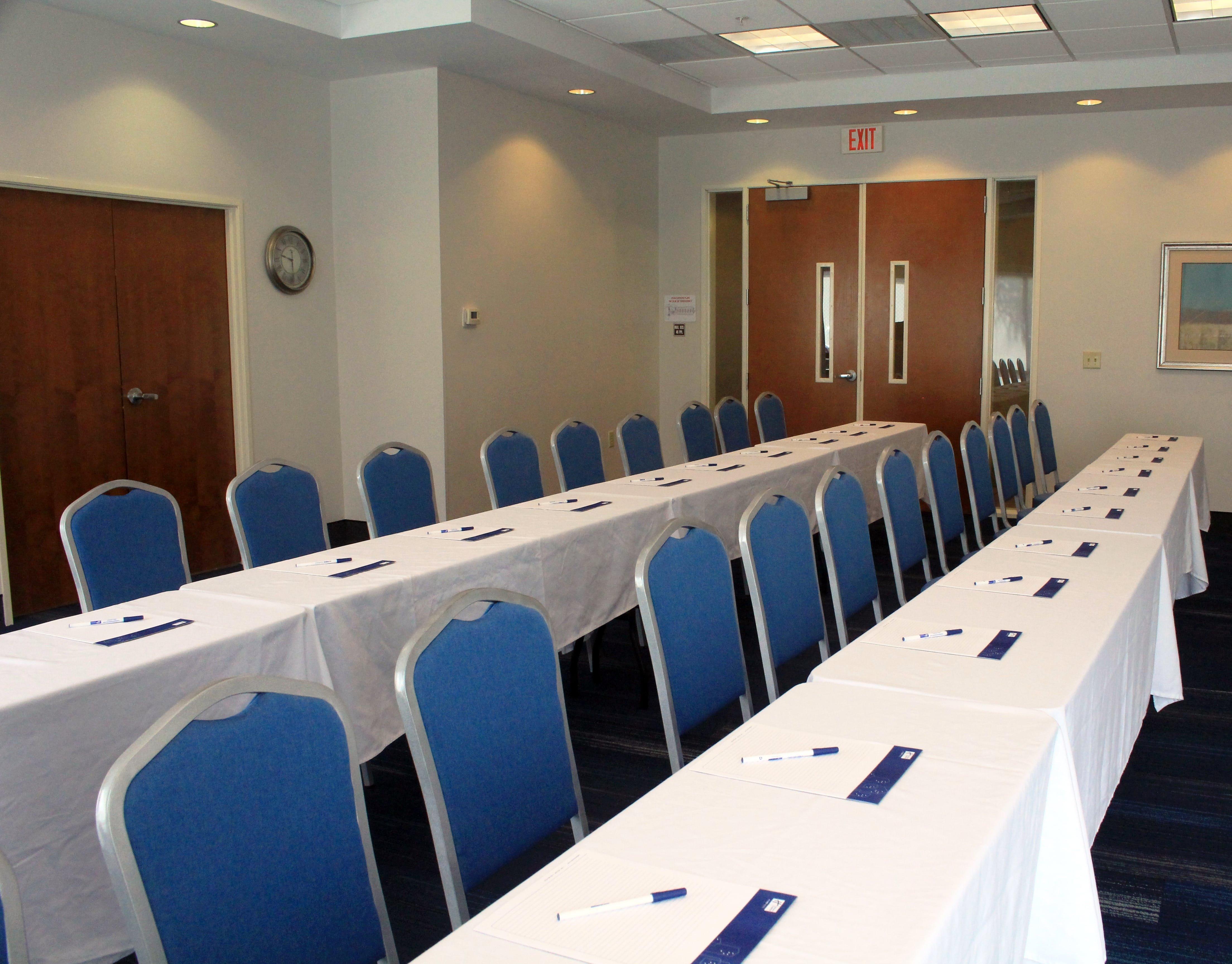 Holiday Inn Express Leland - Wilmington Area By Ihg Buitenkant foto