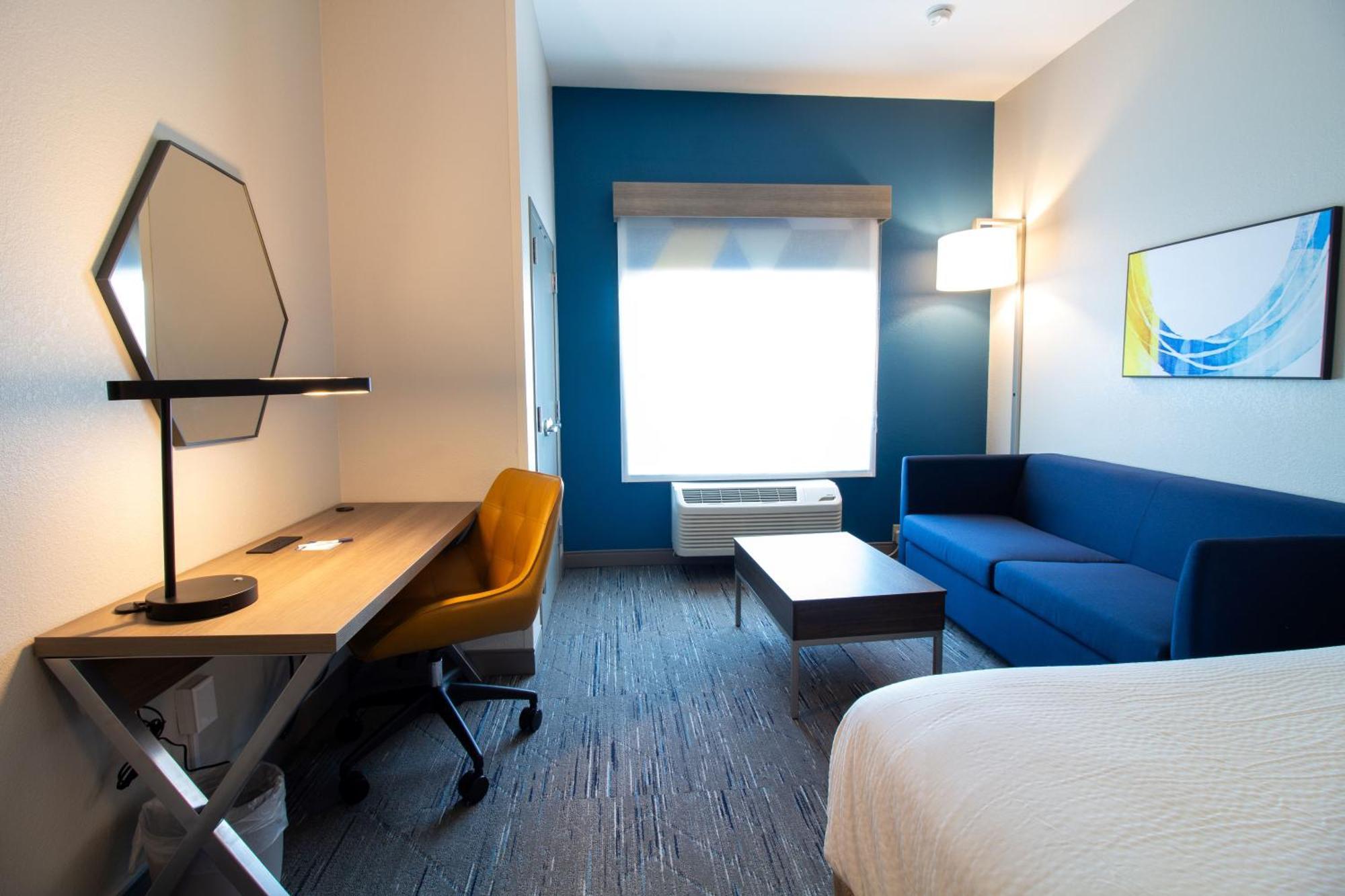 Holiday Inn Express Leland - Wilmington Area By Ihg Buitenkant foto