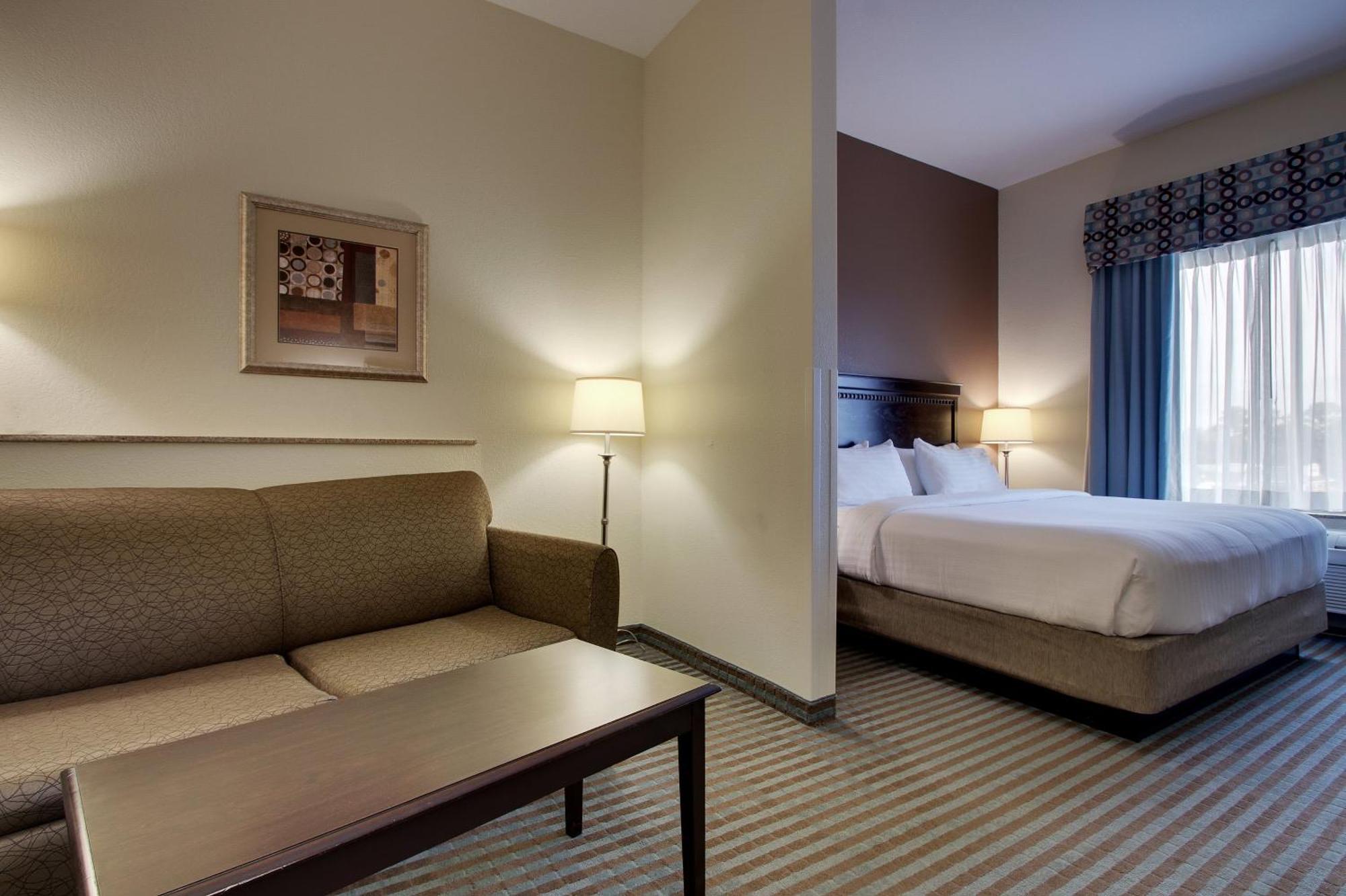 Holiday Inn Express Leland - Wilmington Area By Ihg Buitenkant foto