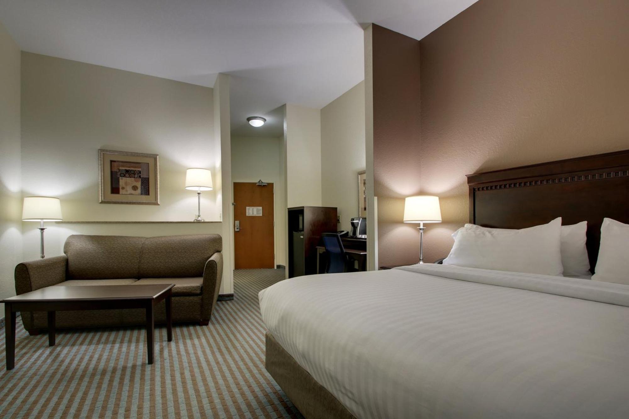 Holiday Inn Express Leland - Wilmington Area By Ihg Buitenkant foto