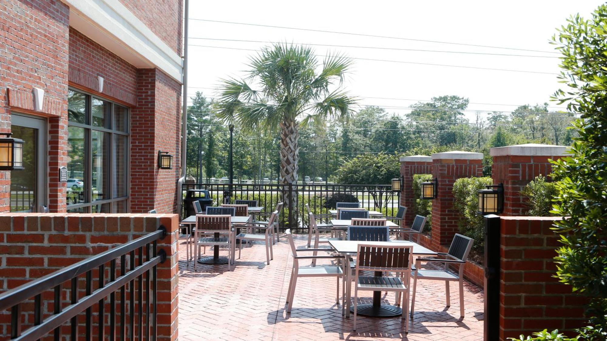 Holiday Inn Express Leland - Wilmington Area By Ihg Buitenkant foto